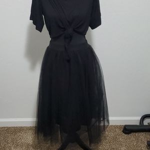 Black skater Tully skirt
